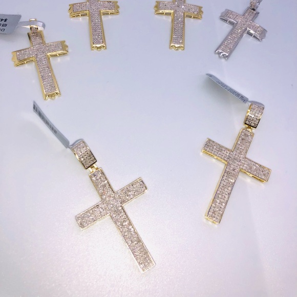 Real diamond Cross pendant Black Friday sale notCZ comes w/Authenticity card 1ct - Picture 4 of 9